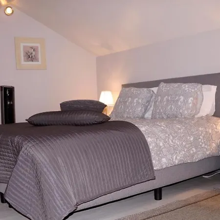 Bed & Breakfast Biolleke